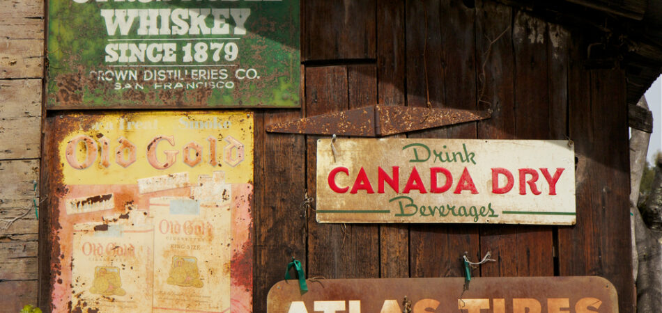 San,francisco,,california/usa ,march,13,,20`13:,four,vintage,metal,signs
